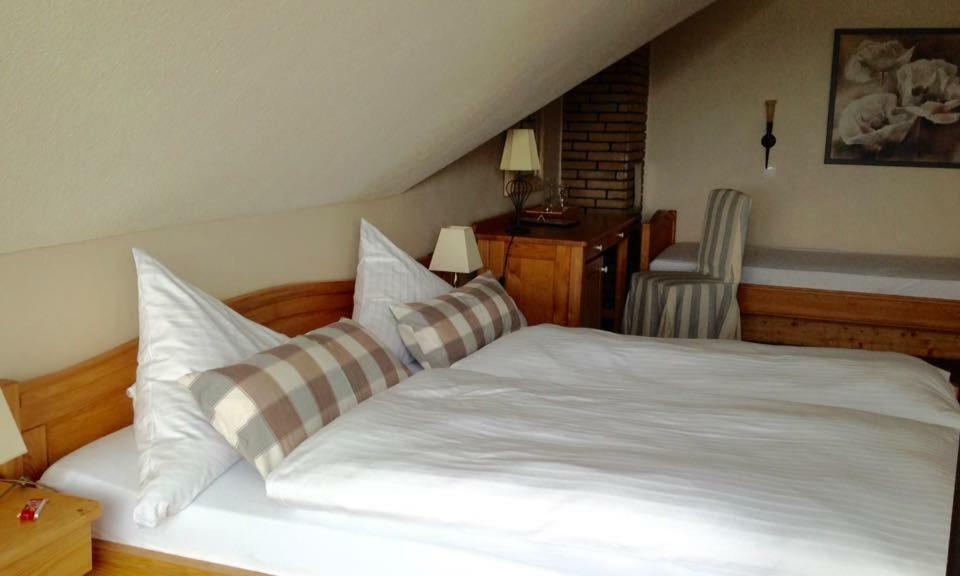Bed and Breakfast Haus Diana à Dottingen  Extérieur photo